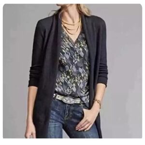 Cabi gray blue floral Fern sheer layered top style #3450 Women's size Medium